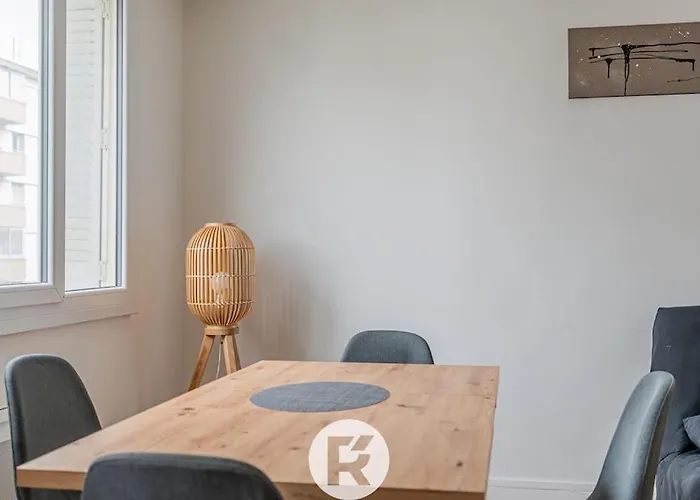 דירה R'apparts T2 Refuge Chic גרנובל