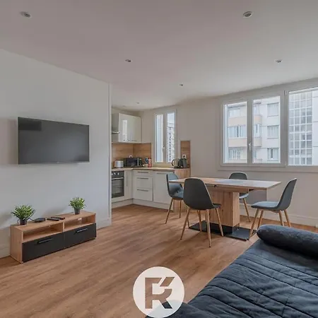 R'apparts T2 Refuge Chic Grenoble